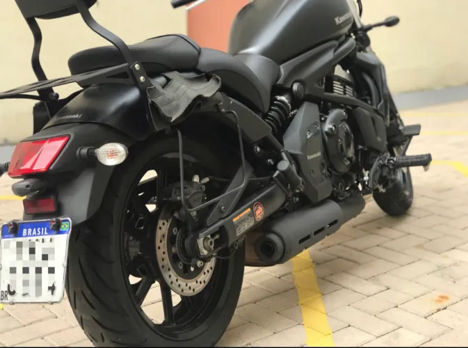 Kawasaki Vulcan 650 BARBADA