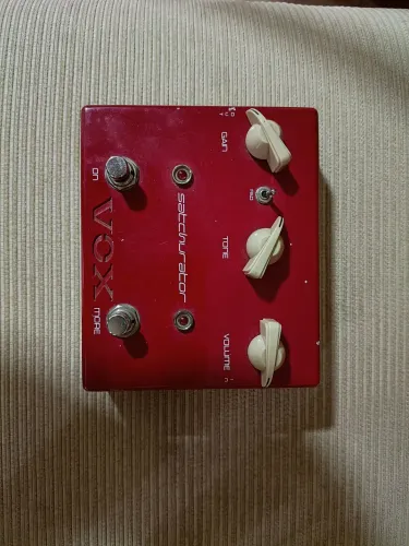 Pedal Vox Satchurator (signature Joe Satriani)