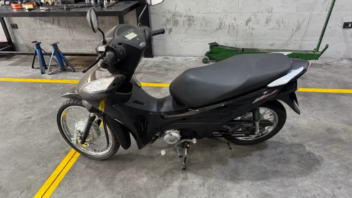 Honda Biz ES