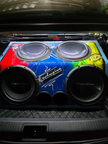 Caixa de grave com Subwoofer Pioneer 310