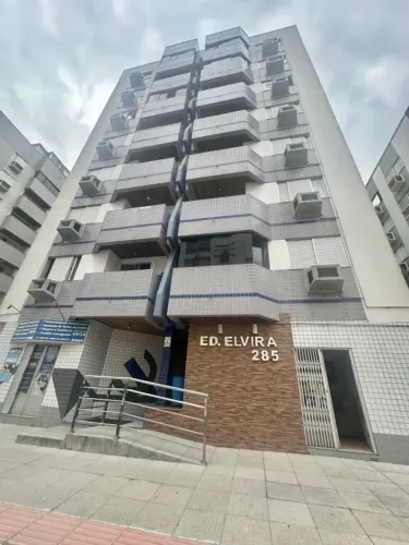 Apartamento amplo semi mobiliado à venda!