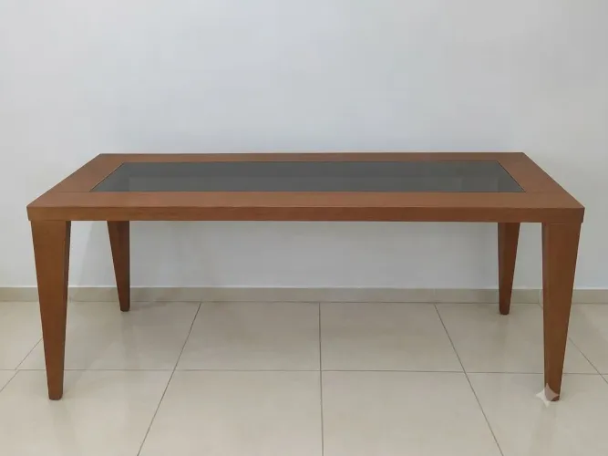 Mesa de Jantar (Madeira maciça)