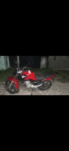 Moto  pronta pra rodar