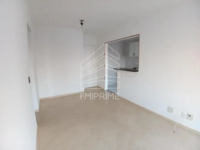 APARTAMENTO 1 DORMITÓRIO COM SACADA E 1 VAGA NA POMPÉIA