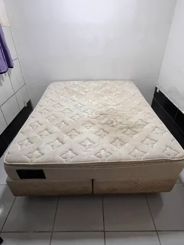 Cama box queen