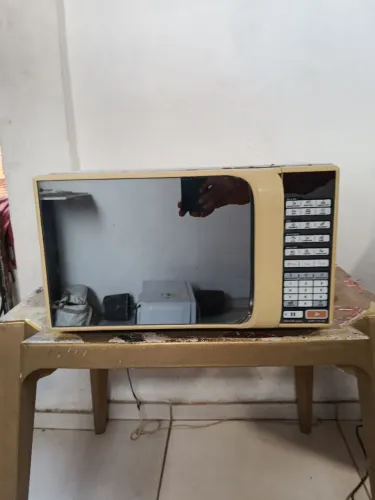 Microondas Midea 20lts espelhado 