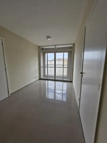 Imóvel para aluguel possui 48 metros quadrados com 2 quartos em Rio Pequeno - São Paulo - 