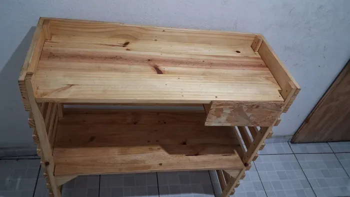Balcão de madeira, para bares, restaurantes, lanchonete e loja em geral