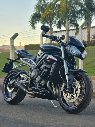 TRIUMPH STREET TRIPLE 765 RS 2018 | NAKED | TRICILÍNDRICA | QUICKSHIFTER
