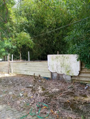 VENDO TERRENO EM CONDOMÍNIO FECHADO MEDINDO 13X10 zap *