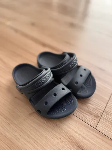 Crocs infantil