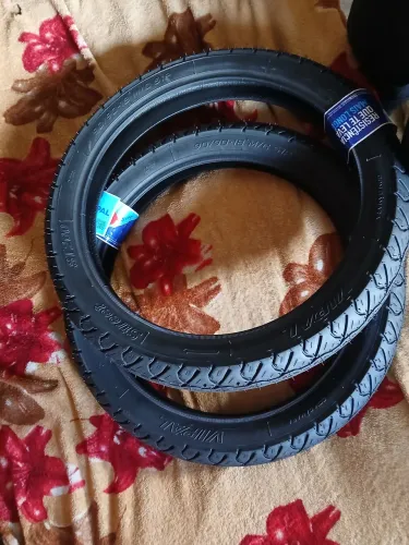 Pneu de moto vipal aro 18