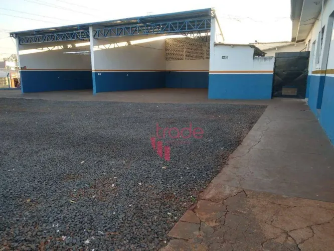Galpão Comercial para Locação com 02 Galpões no Bairro Jardim Palma Travassos em Ribeirão