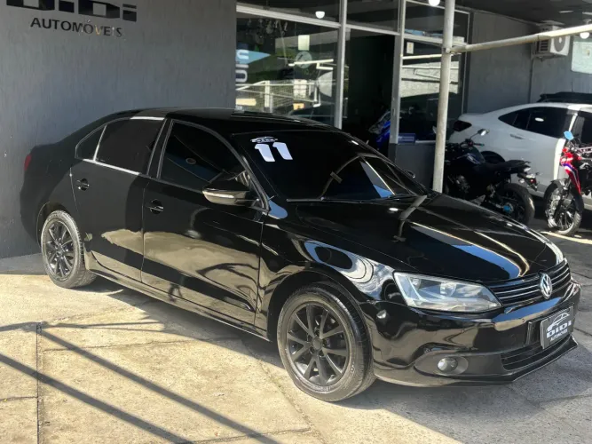 Volkswagen Jetta Comfortline 2.0 T.flex 8V 4P Tipt. 2011