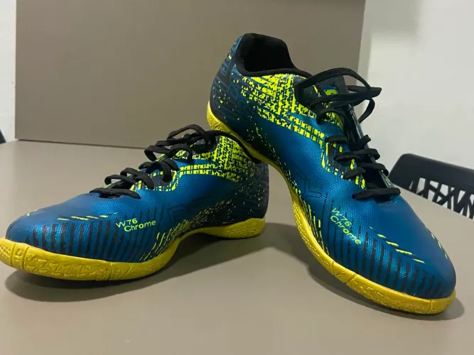 Chuteira futsal pênalty
