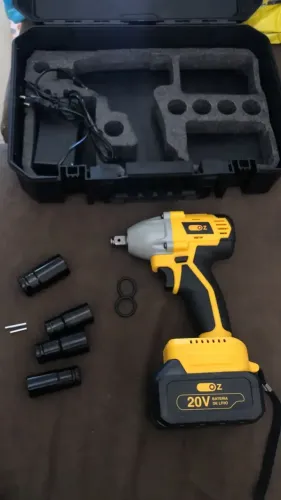 Chave De Impacto A Bateria 1/2 Polegada Motor Brushless 20v Ch3500 Bivolt Oz