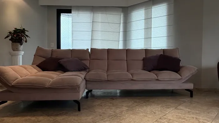 Sofá de Canto Retrátil em L - Tecido Suede Premium - Rosa
