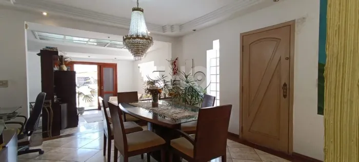 Casa com piscina à venda na Parada Inglesa 3 dormitórios e 4 vagas