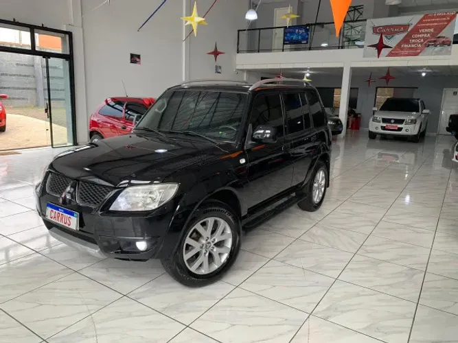 Mitsubishi Pajero TR4 2.0 Flex 16V 4X2 Mec. 2012
