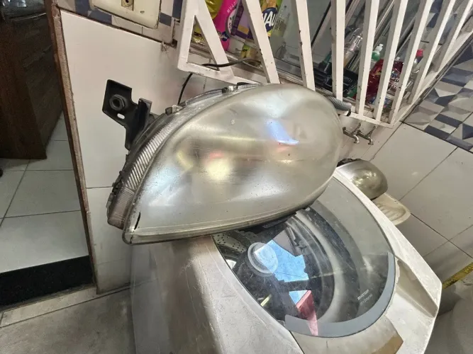 Farol amarelado? Resolvo na hora!