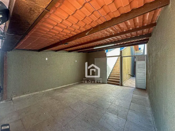 Casa para Locação em Interlagos: 3 Quartos com Piscina e Área Gourmet