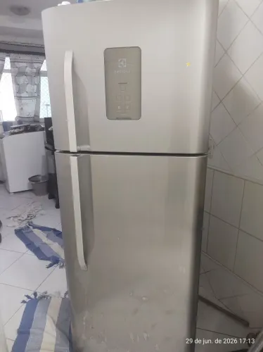 Vendo geladeira Electrolux