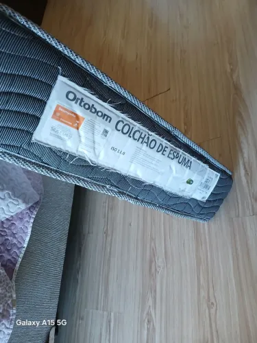 Vendo colchão solteiro espuma D 33 ortobom