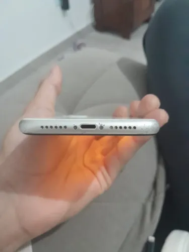 me iPhone 11 64GB - Tudo Funciona | Apenas Tela e Traseira Quebradas | Procedência