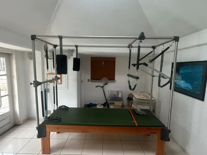 Cadillac Kauffer Equipamento Premium para Pilates e Treinamento Funcional