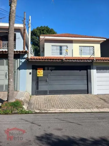 Sobrado com 3 dormitórios para alugar, 100 m² por R$ 4.200,00/mês - City Pinheirinho - São