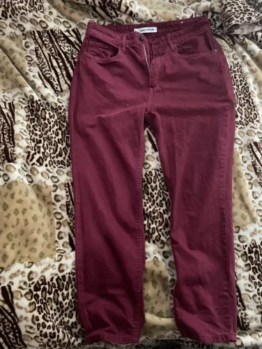 Calça lança perfume bordô tamanho 38
