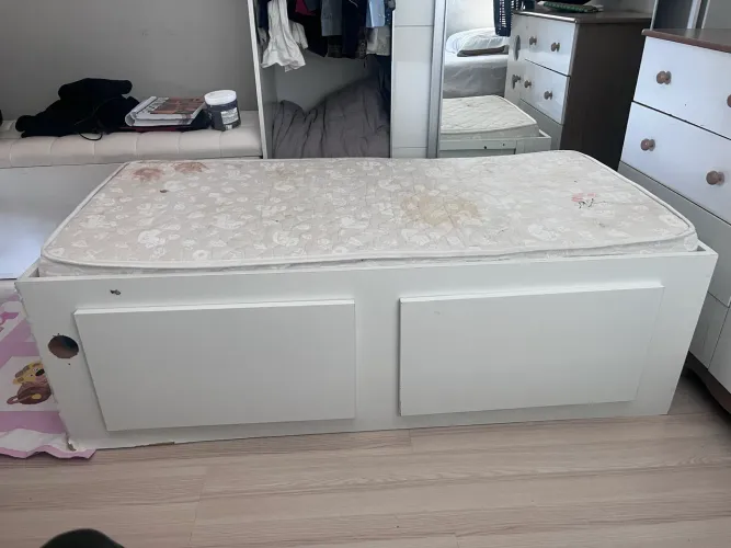 Vendo cama infantil