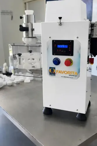 Maquina modeladora profissional de salgados