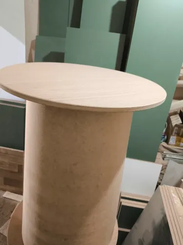 Mesar redonda para decoração de festa