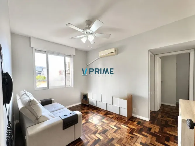 Vende-se apartamento com 2 quartos, 2 vagas Passo da Areia