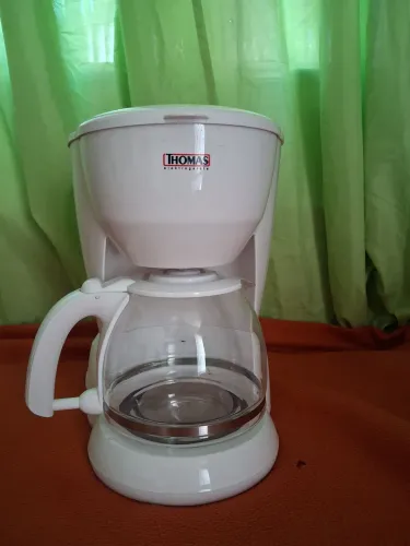 Cafeteira,chaleira,,tostadeira Thomas 250? Reais