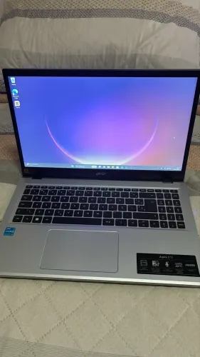 Notebook Acer Aspire 3 i3 N305 8GB RAM SSD 256GB Full HD Seminovo