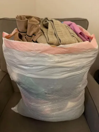 Vendo saco de roupas