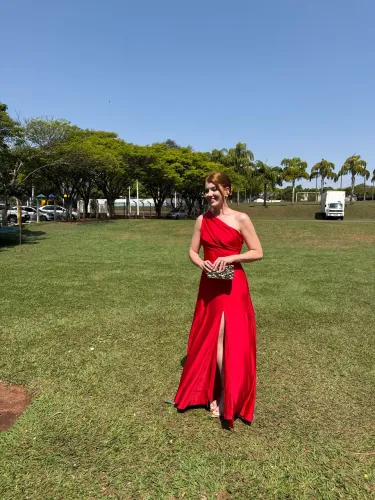 Vestido de festa vermelho 