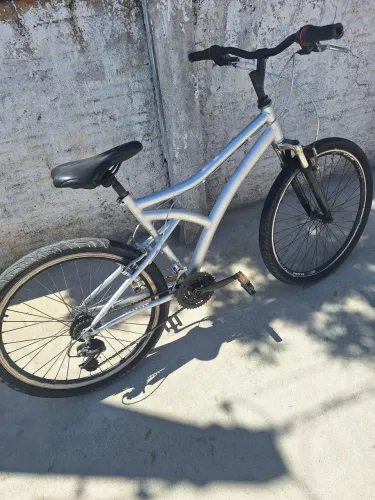 Bicicleta aro 26