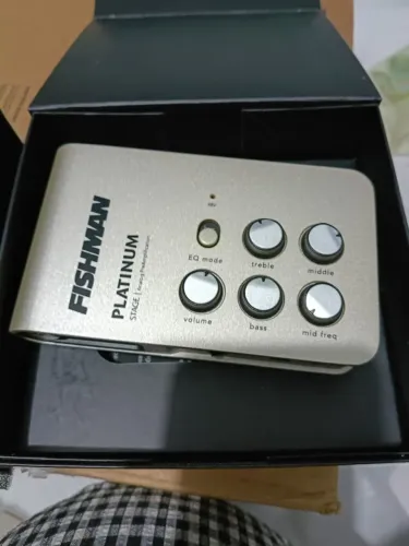 Pedal fishman novo sem uso