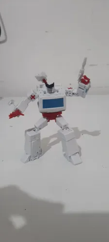 TRANSFORMERS RATCHET