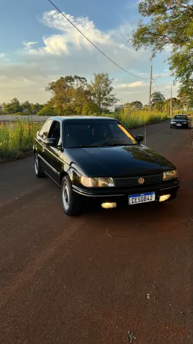 Volkswagen Logus 1.8 / CLI / CL (álcool) 1996