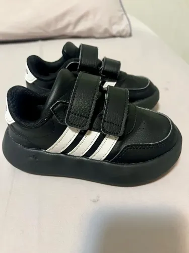Tenis Adidas Infantil