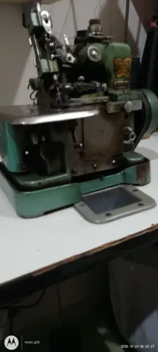 Máquina overloque profissional 