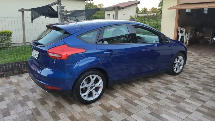 Ford Focus 1.6 S/se/se Plus Flex 8v/16v 5P 2018