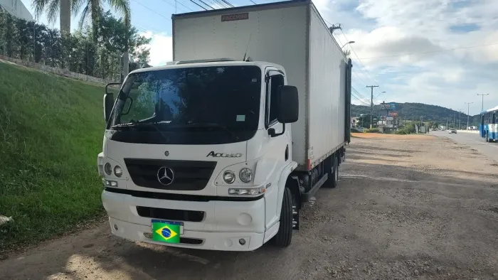 Acello 815 2018 Compelto Top de Linha Agregado Cabine Estendida 