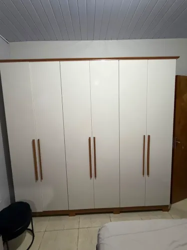 VENDO GUARDA ROUPA