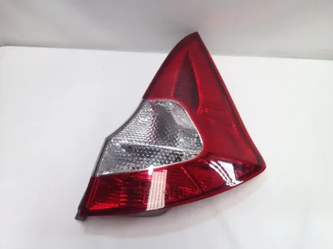 Lanterna Direita Jac J6 2011 2012