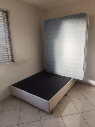 Cama casal Box